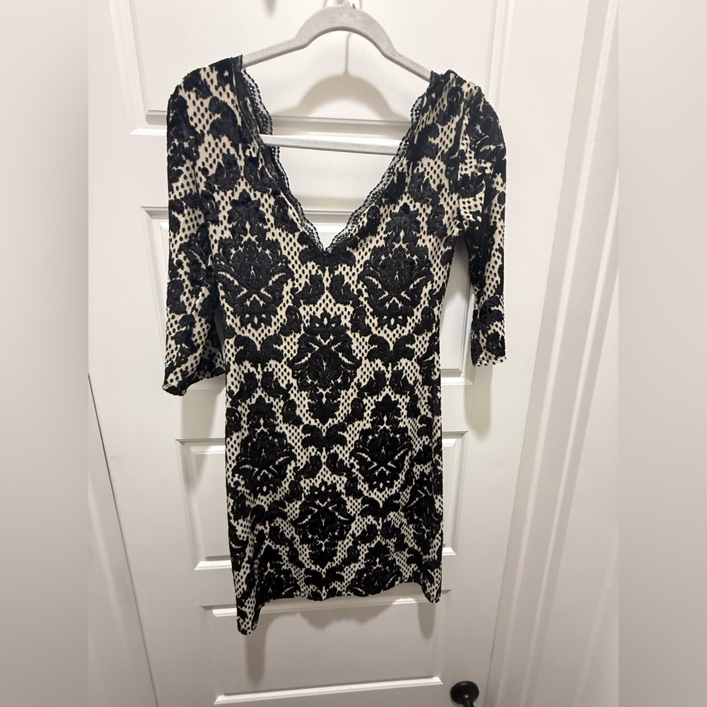 Free People Intimately. Bodycon Black & Tan Burnout Mini Dress. Size Small.
